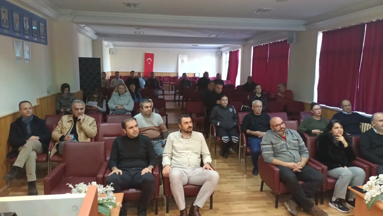 Okulumuzda İş Sağlığı ve Güvenliği Eğitimi verildi.