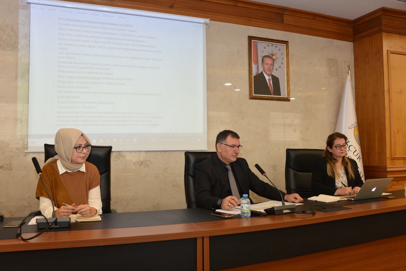 Akreditasyon ve İyileştirme Planları Toplantısı 