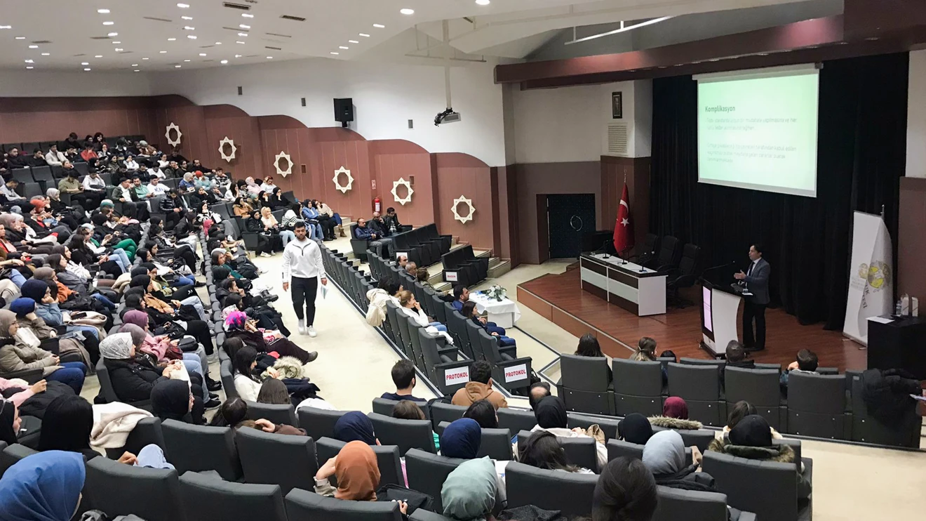 Selçuk Üniversitesinde ‘Sağlıkla Konuşuyoruz’ Sempozyumu yapıldı