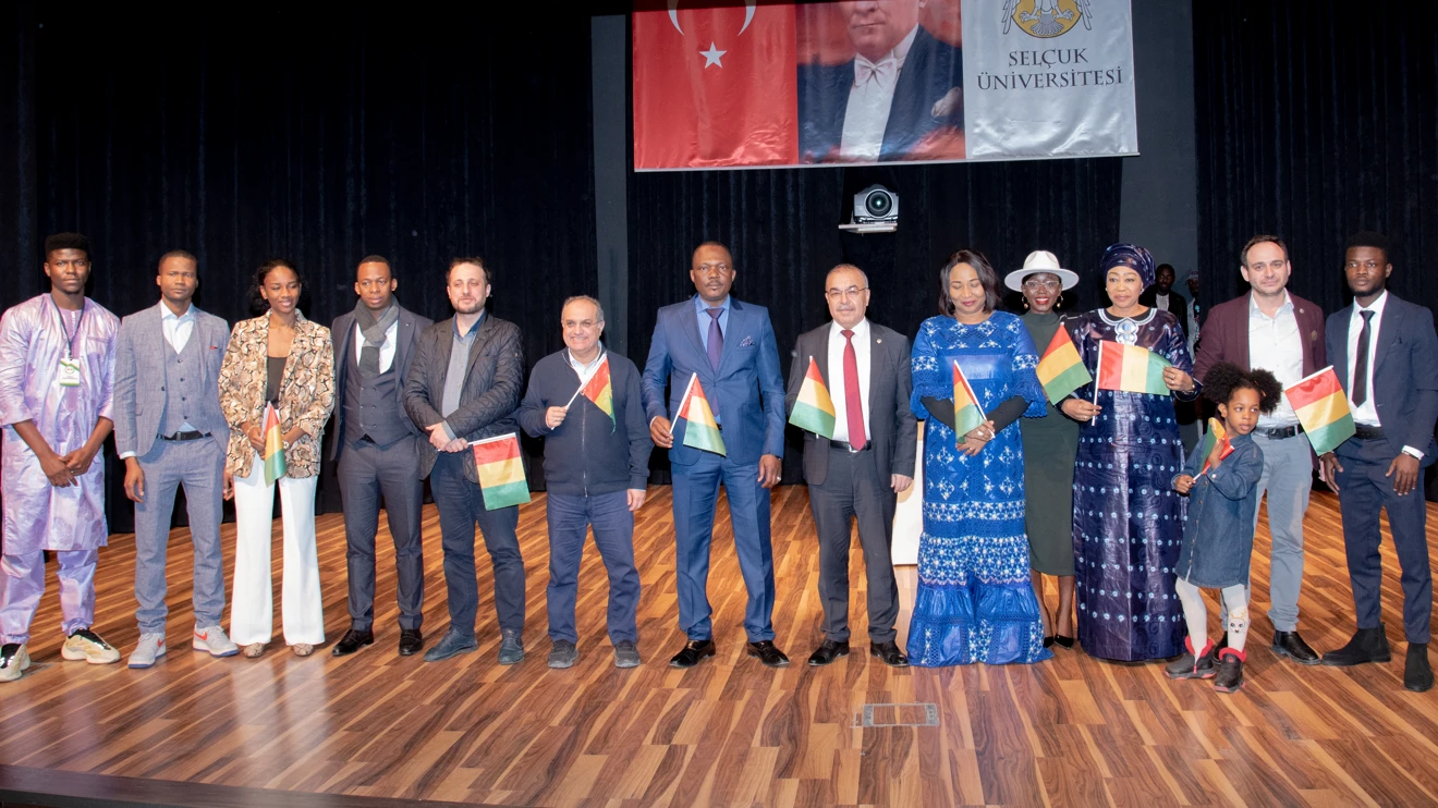  SÜ’de Türkiye’deki Gineli Öğrencilerin 20. Genel Kurul Toplantısı yapıldı 