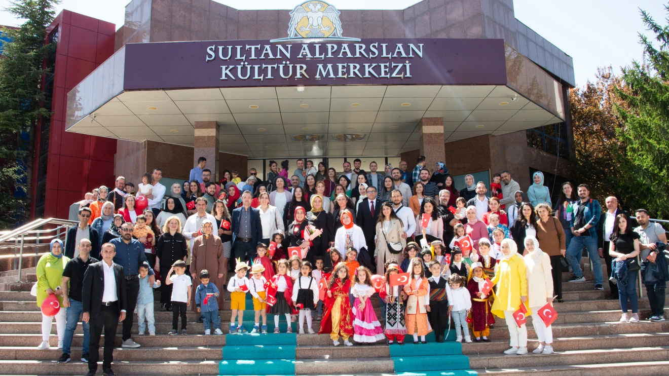 SÜ Nasreddin Hoca Uygulama Anaokulunda 23 Nisan etkinliği yapıldı