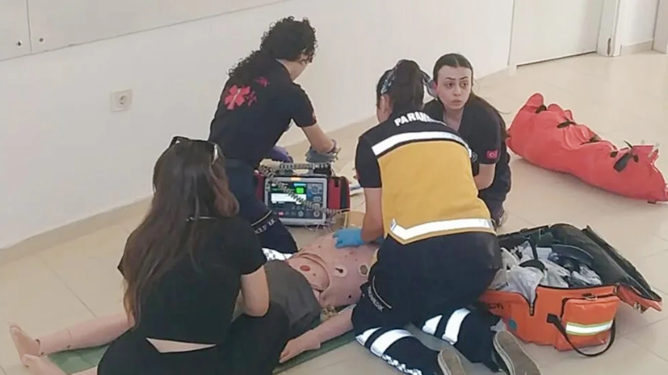 SÜ öğrencileri 8. Ulusal Tralli Travma Rallisi’ne katıldı