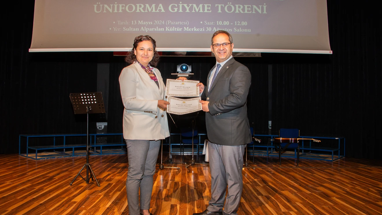 SÜ Hemşirelik Fakültesi Üniforma Giyme Töreni yapıldı