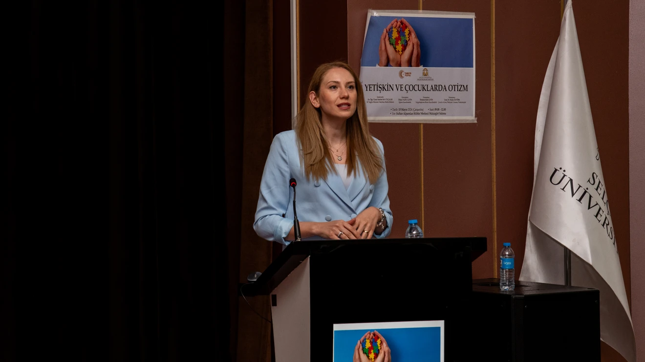 Selçuk Üniversitesinde “Yetişkin ve Çocuklarda Otizm Paneli” yapıldı