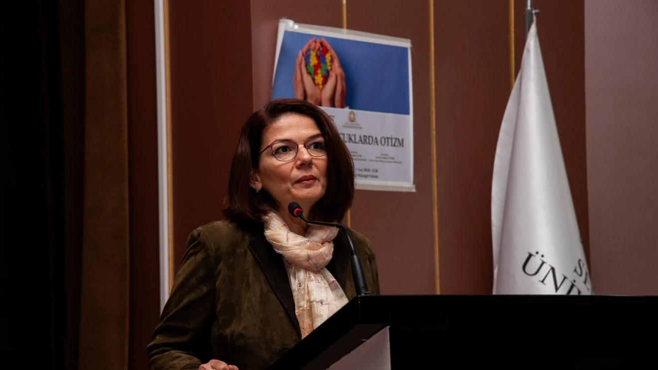 Selçuk Üniversitesinde “Yetişkin ve Çocuklarda Otizm Paneli” yapıldı