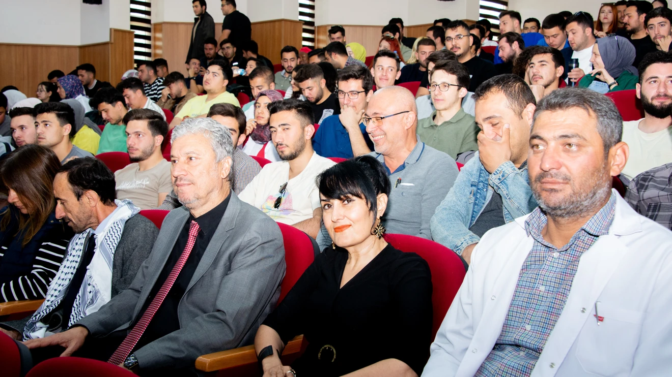 SÜ'de “Filistin’de Soykırım ve Tarım” konulu panel yapıldı