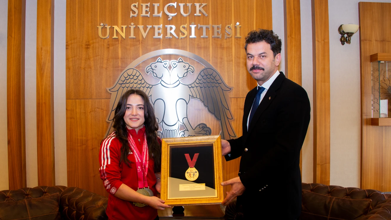 Milli sporcular, Selçuk Üniversitesini Avrupa şampiyonalarında gururlandırdı