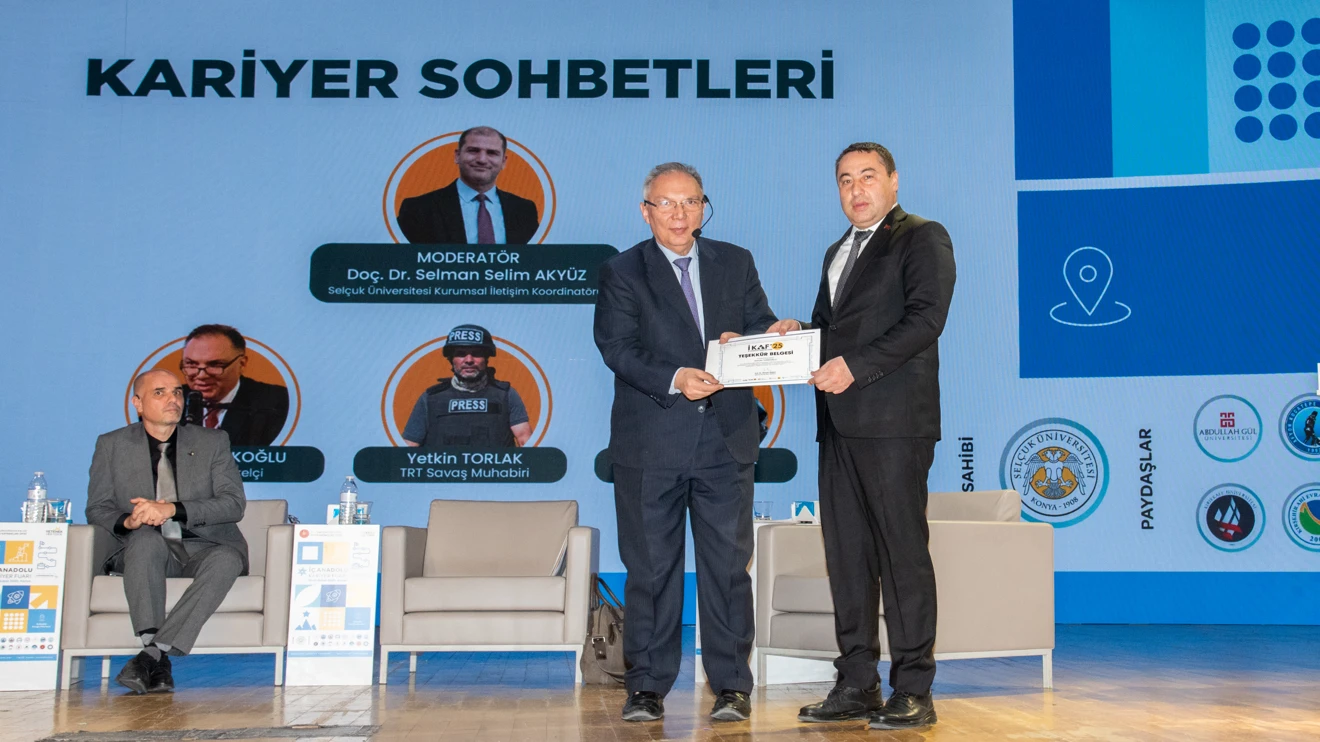 İKAF’25’te kariyer söyleşisi düzenlendi