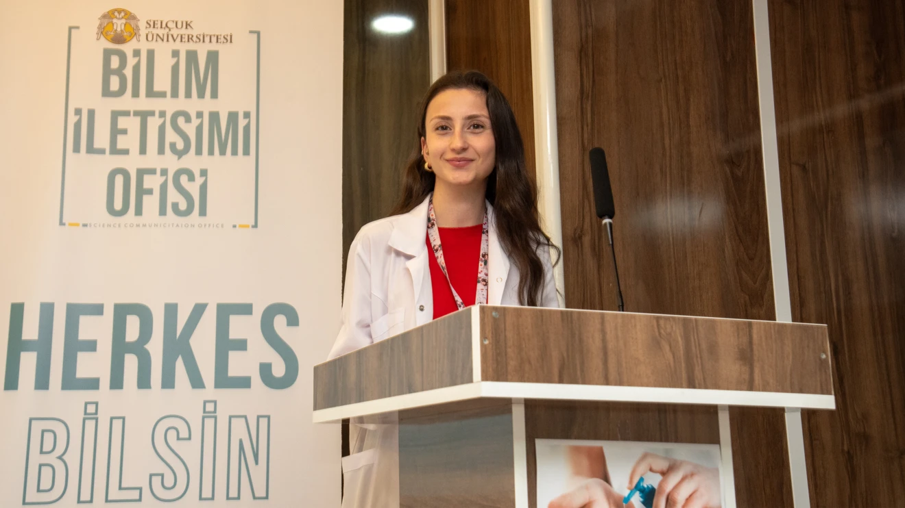 Bilim Kafe etkinliklerinde ortaokul öğrencilerine yönelik sağlık eğitimi verildi