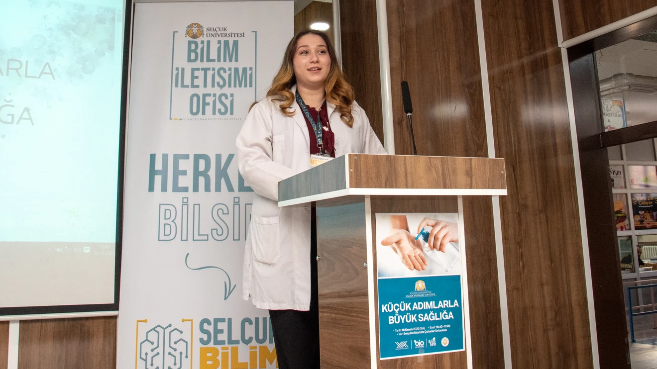 Bilim Kafe etkinliklerinde ortaokul öğrencilerine yönelik sağlık eğitimi verildi