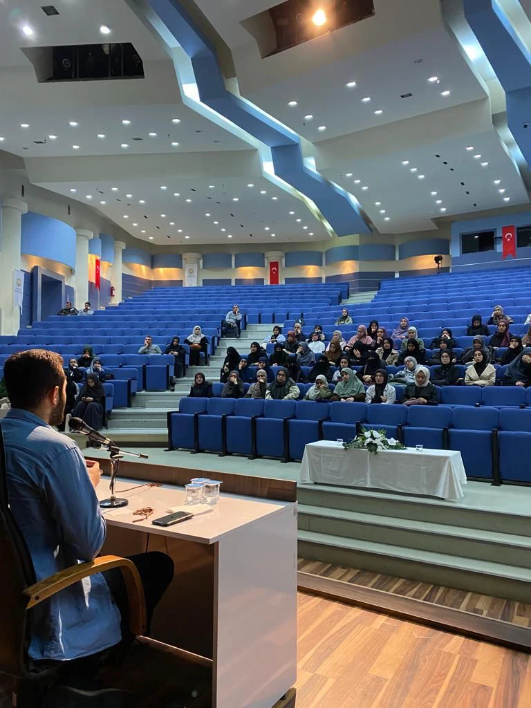 ANADOLU GENÇLİK TOPLULUĞU