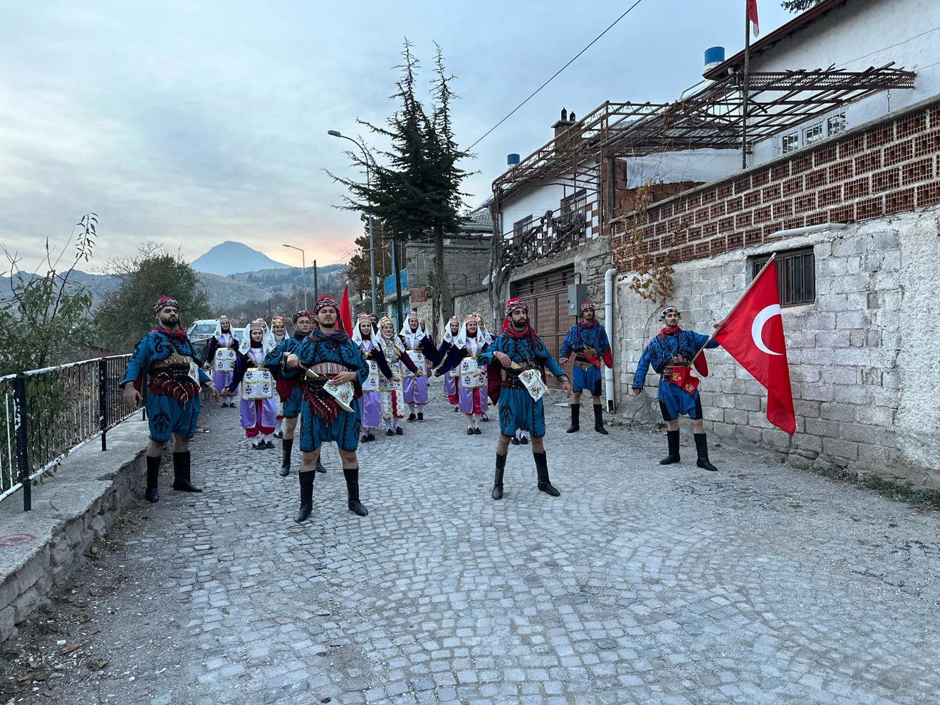 Anadolu Kafkas Kartalları Topluluğu