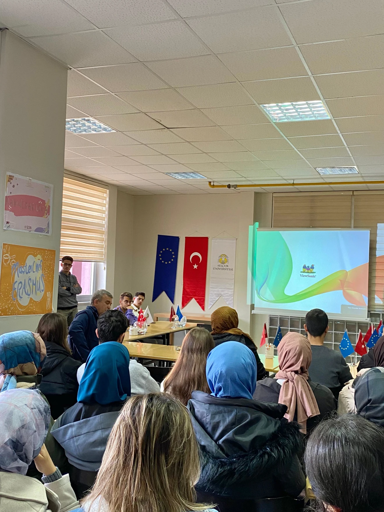 Ibn-I Sina (Avicenna) Bilim Topluluğu