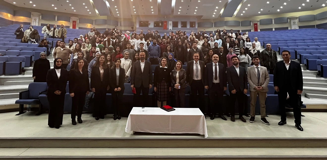 18 Aralık Sağlık İdarecileri Günü PANELİ