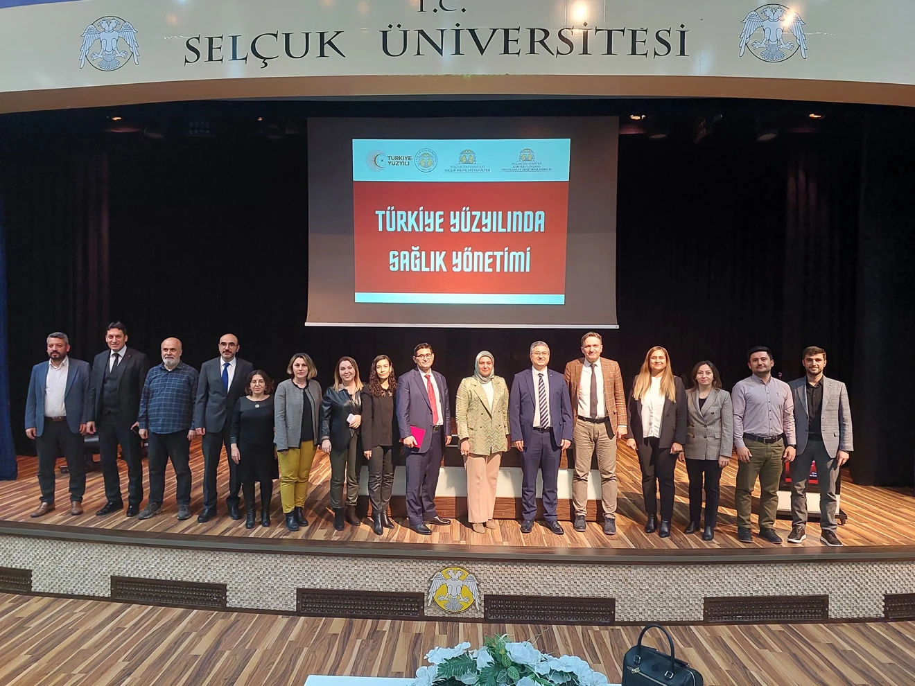 TÜRKİYE YÜZYILINDA SAĞLIK YÖNETİMİ