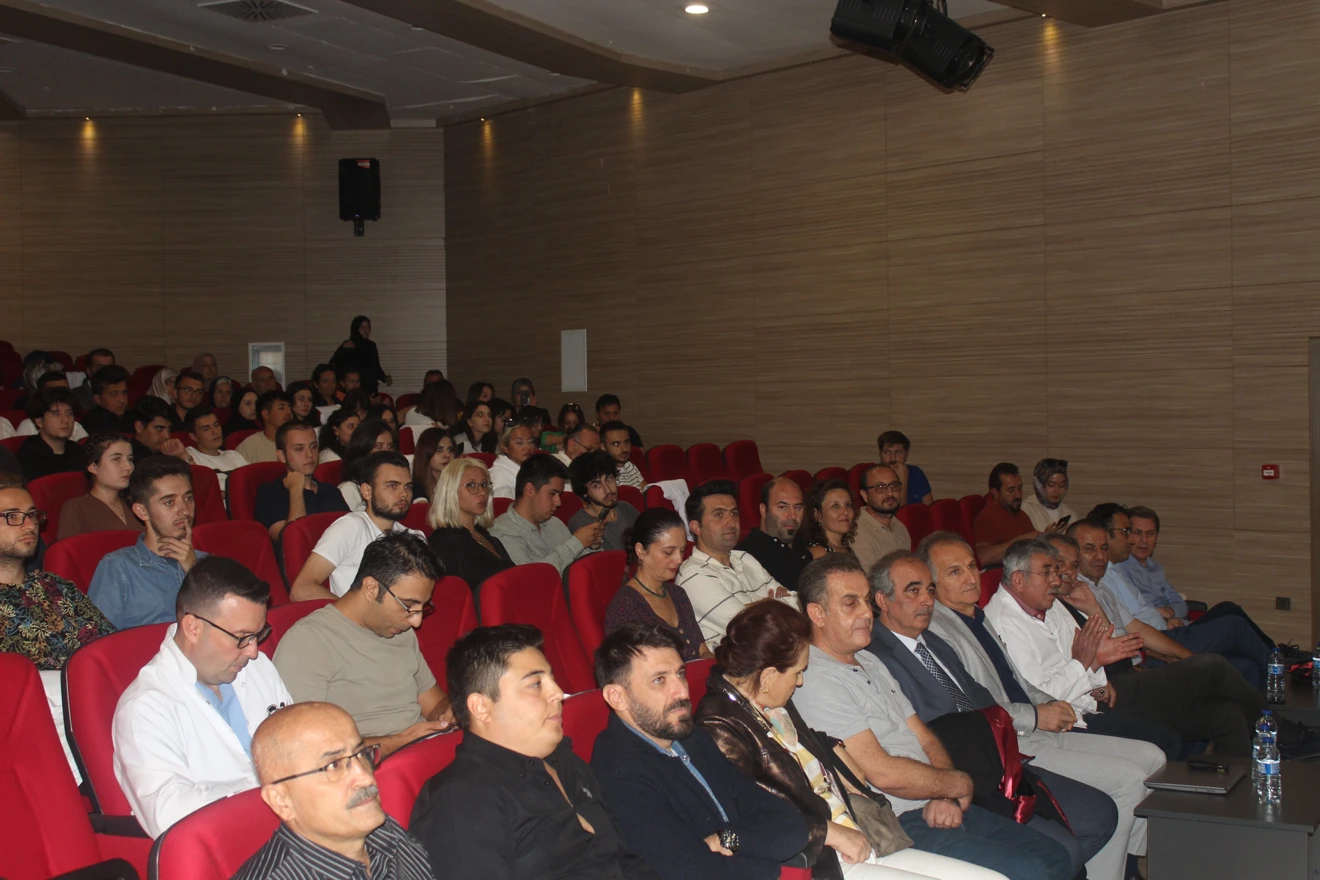 Oryantasyon Eğitimi ve Önlük Giydirme Töreni