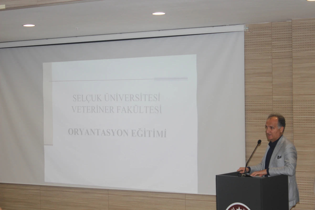 Oryantasyon Eğitimi ve Önlük Giydirme Töreni