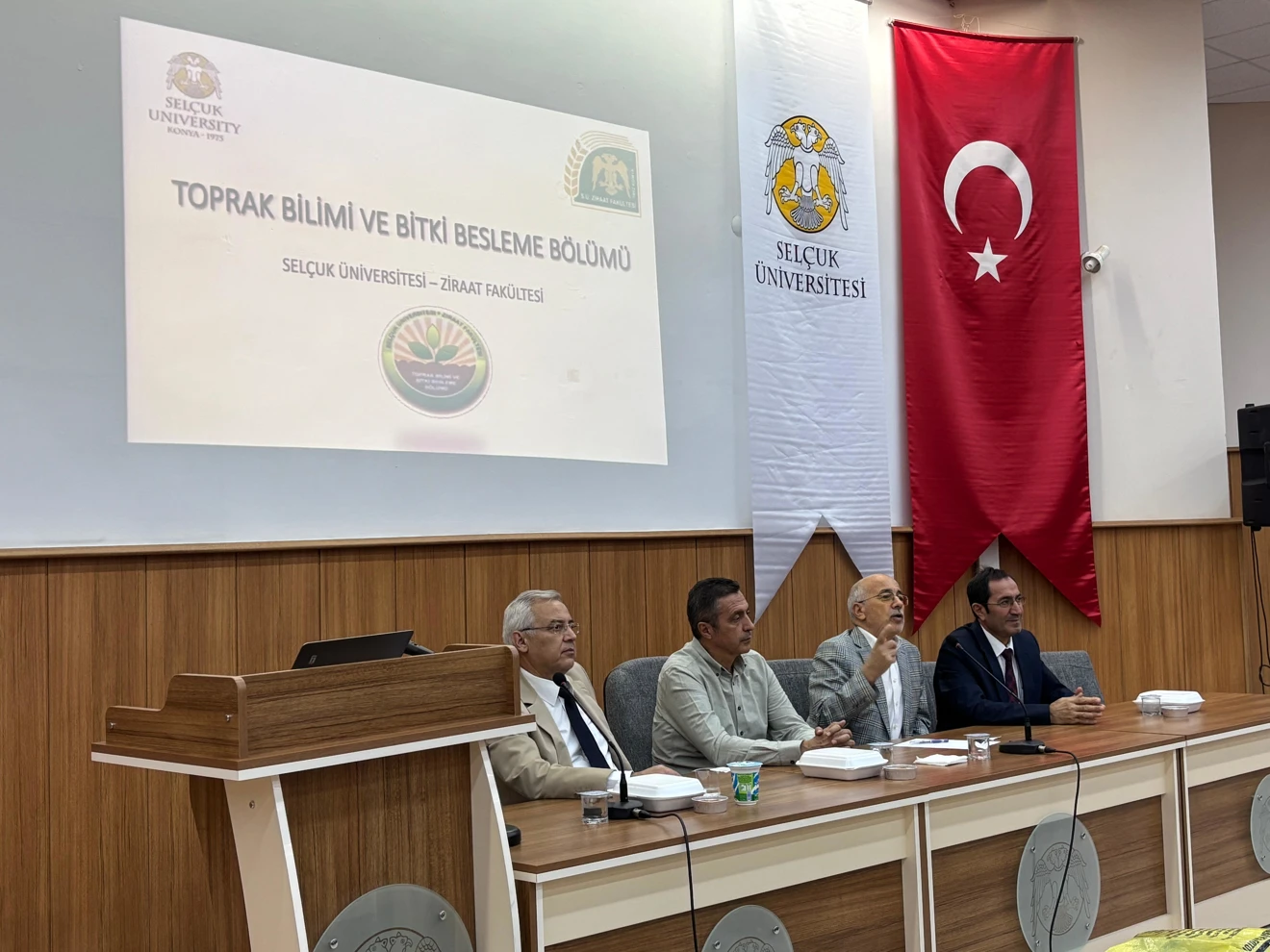 2025-2026 Eğitim Öğretim Yarıyılı Oryantasyon ve Akreditasyon Tanıtım Toplantısı Gerçekleştirildi