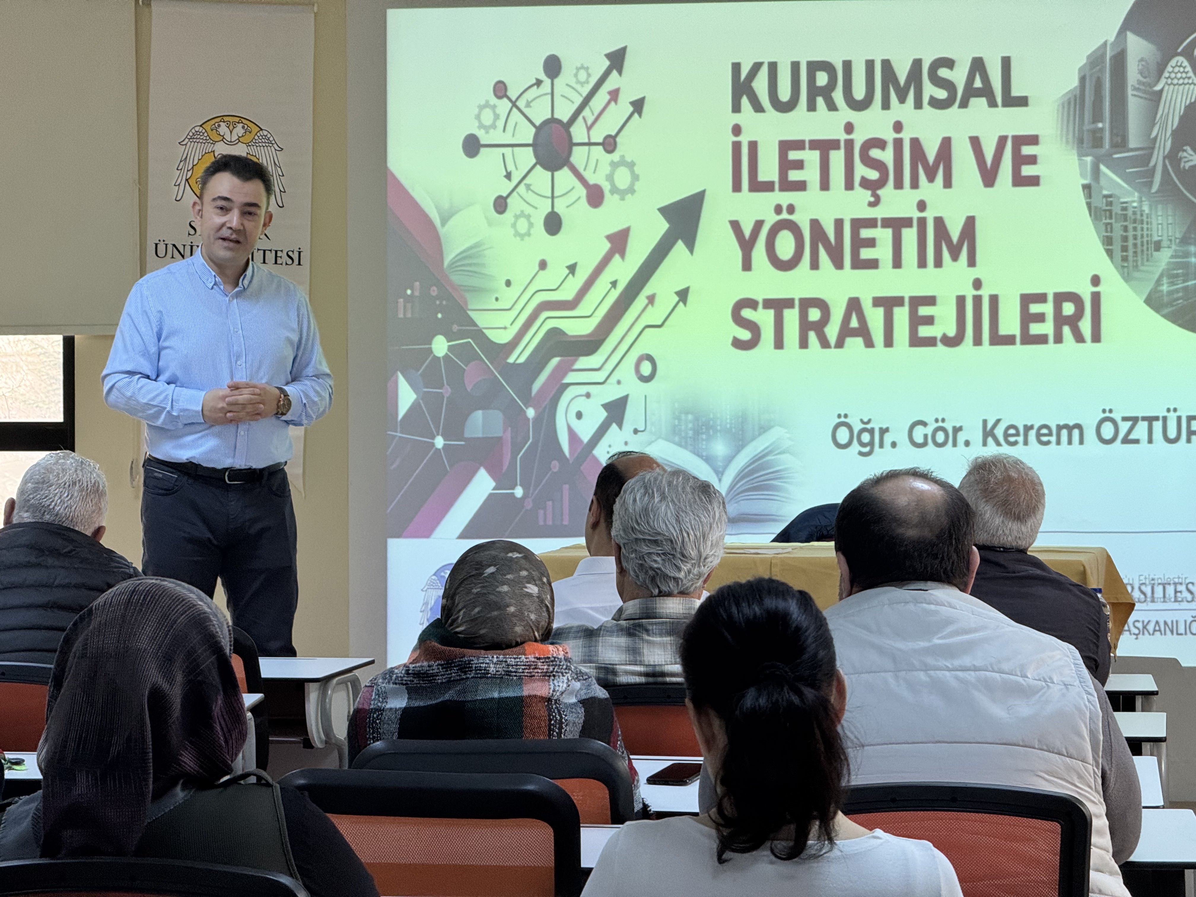  Kütüphanemizde "Kurumsal İletişim ve Yönetim Stratejileri" Konulu Hizmet İçi Eğitim Gerçekleştirildi