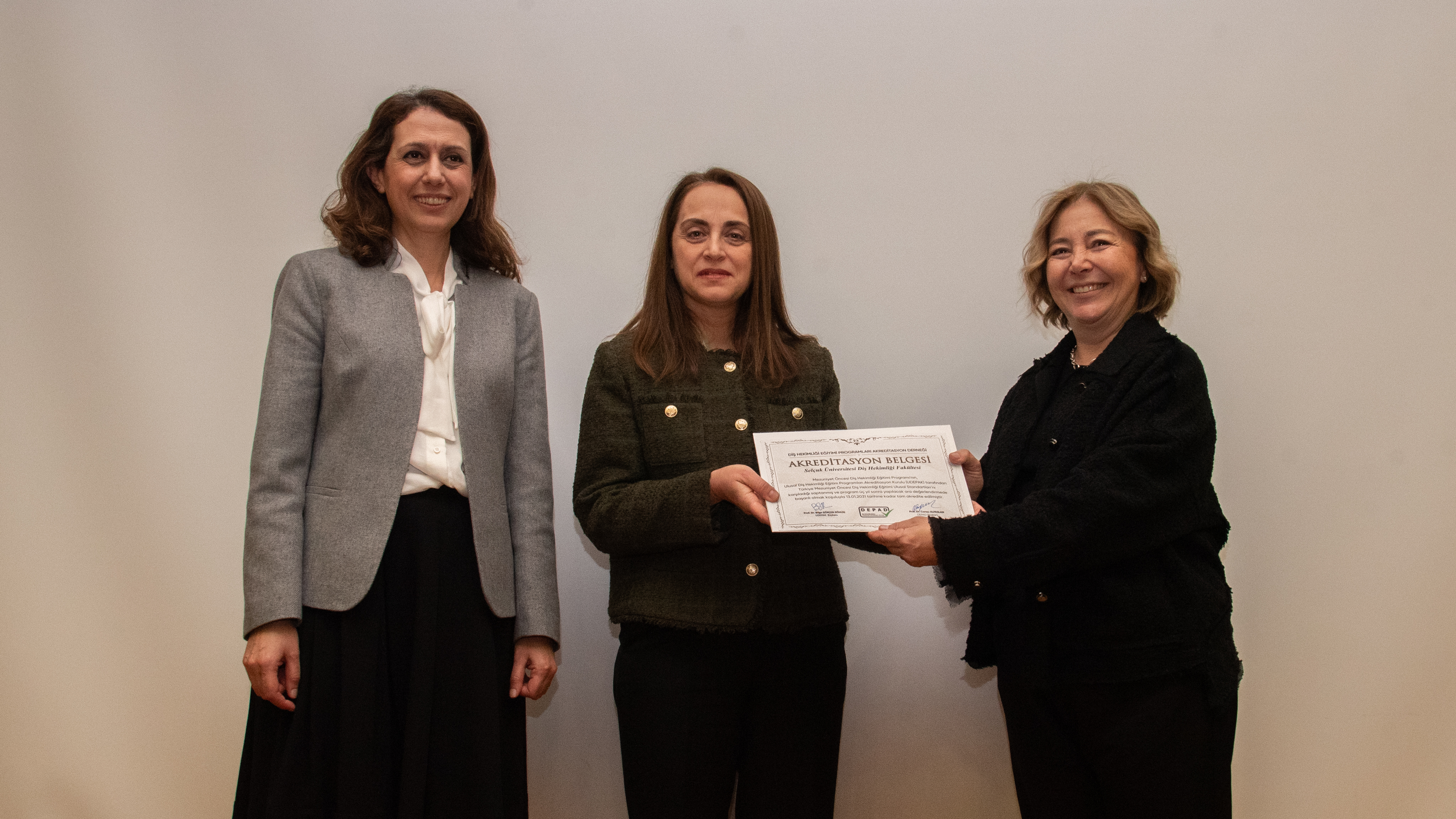 Selçuk Üniversitesi Diş Hekimliği Fakültesi eğitim kalitesini tescilledi