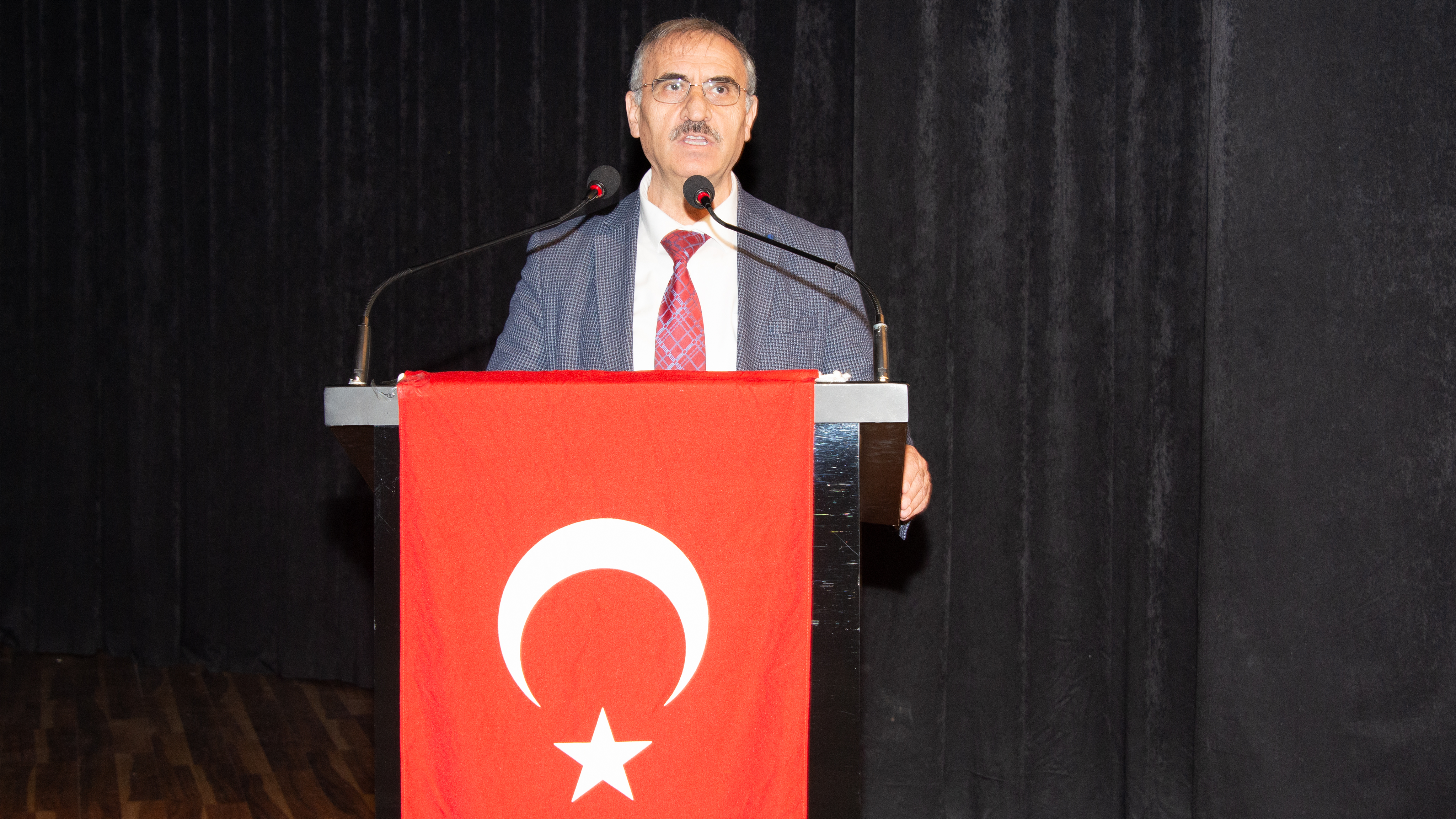 Selçuk Üniversitesinde terörle mücadele konusunda farkındalık konferansı 