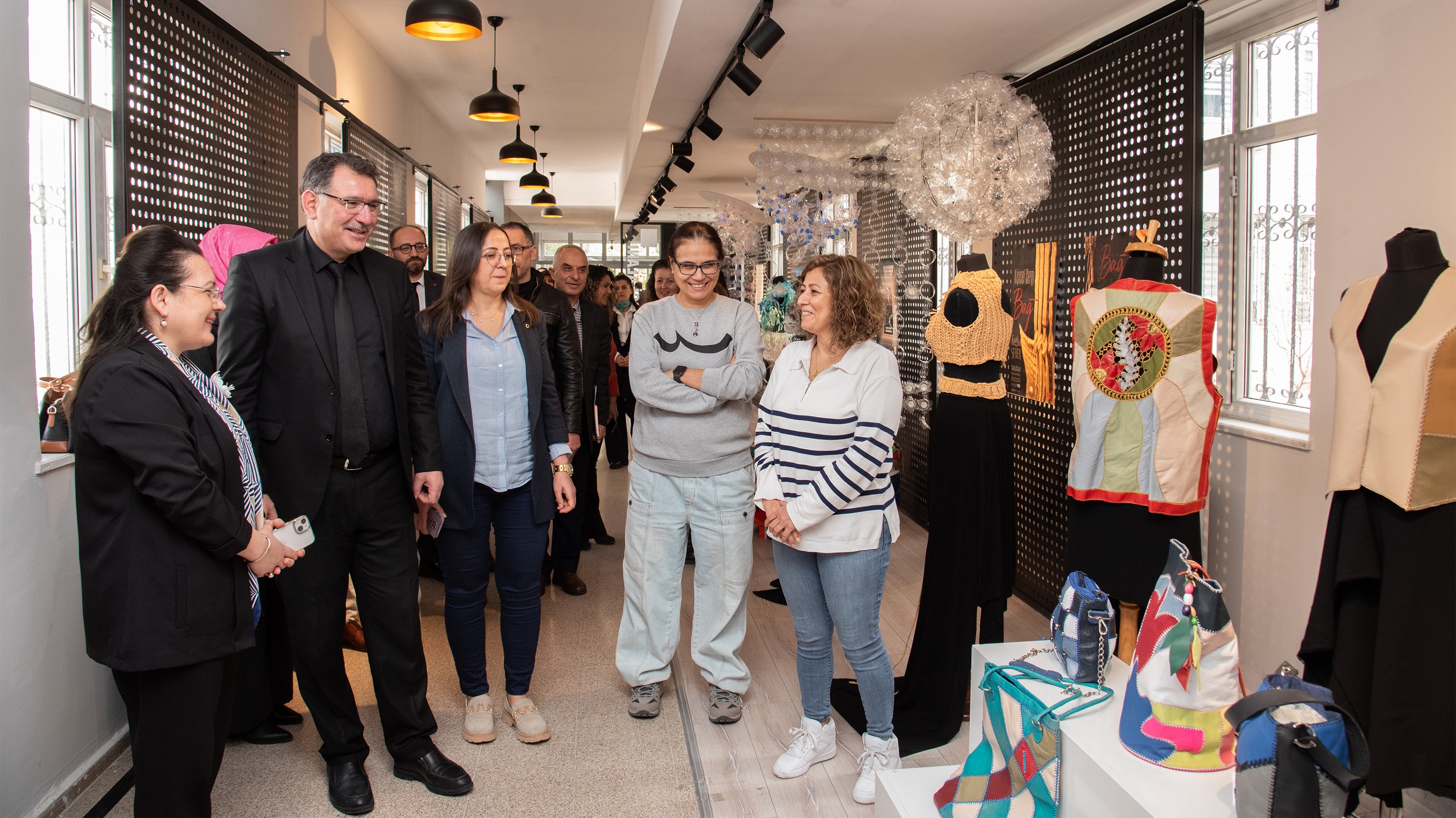 Selçuk Üniversitesinde “Sıfır Atık” sergisi açıldı