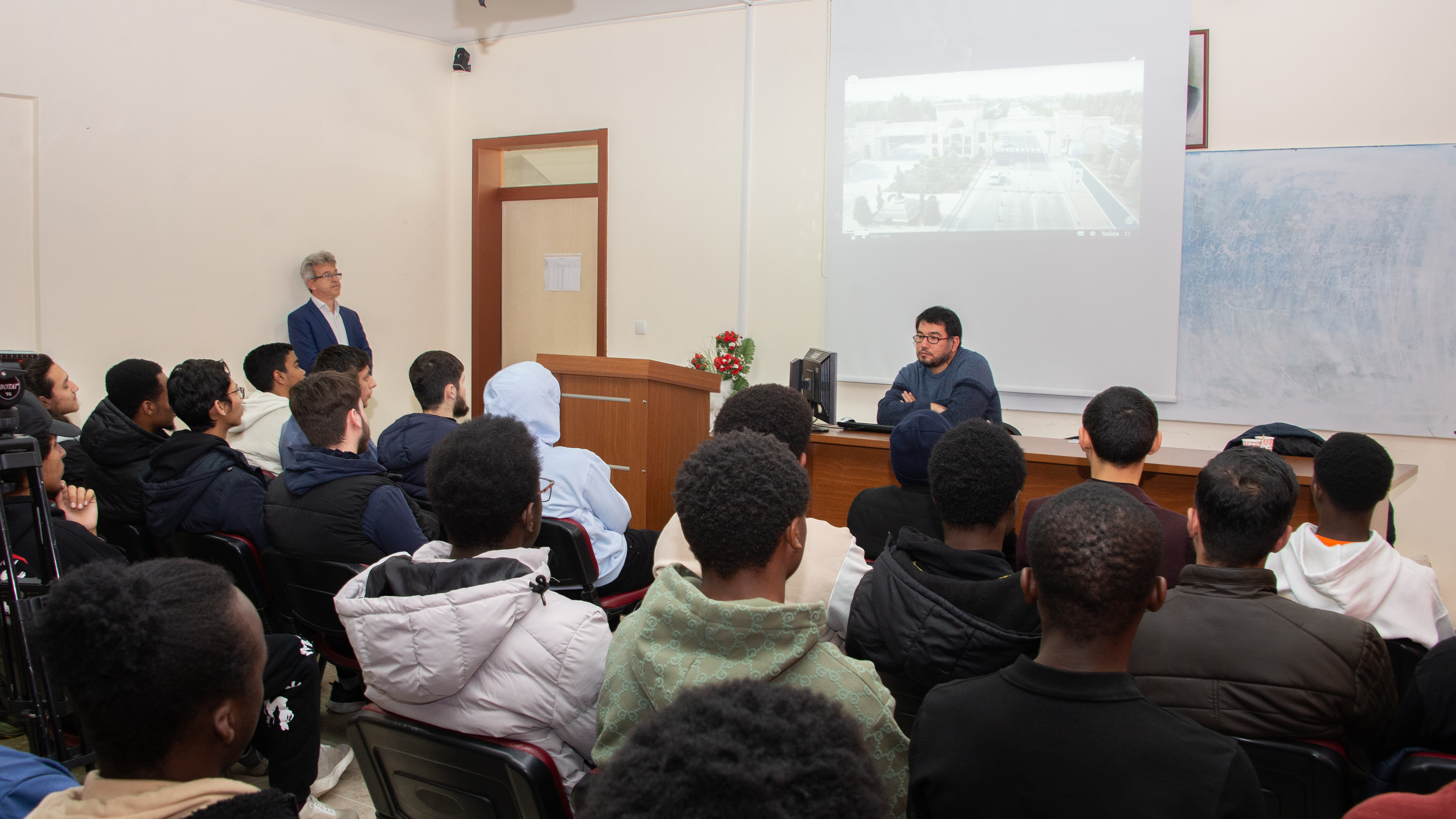 Uluslararası lise öğrencileri Selçuk Üniversitesindeydi