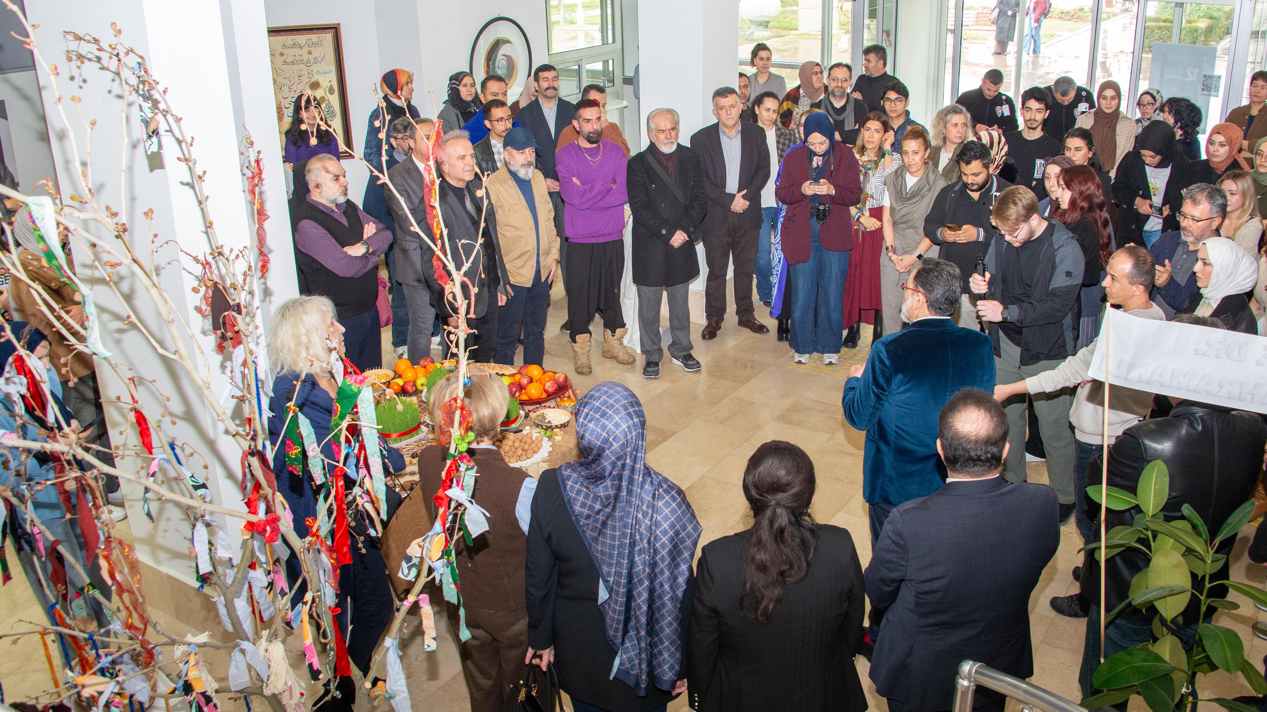 Selçuk Üniversitesinde Nevruz coşkusu sanatla buluştu
