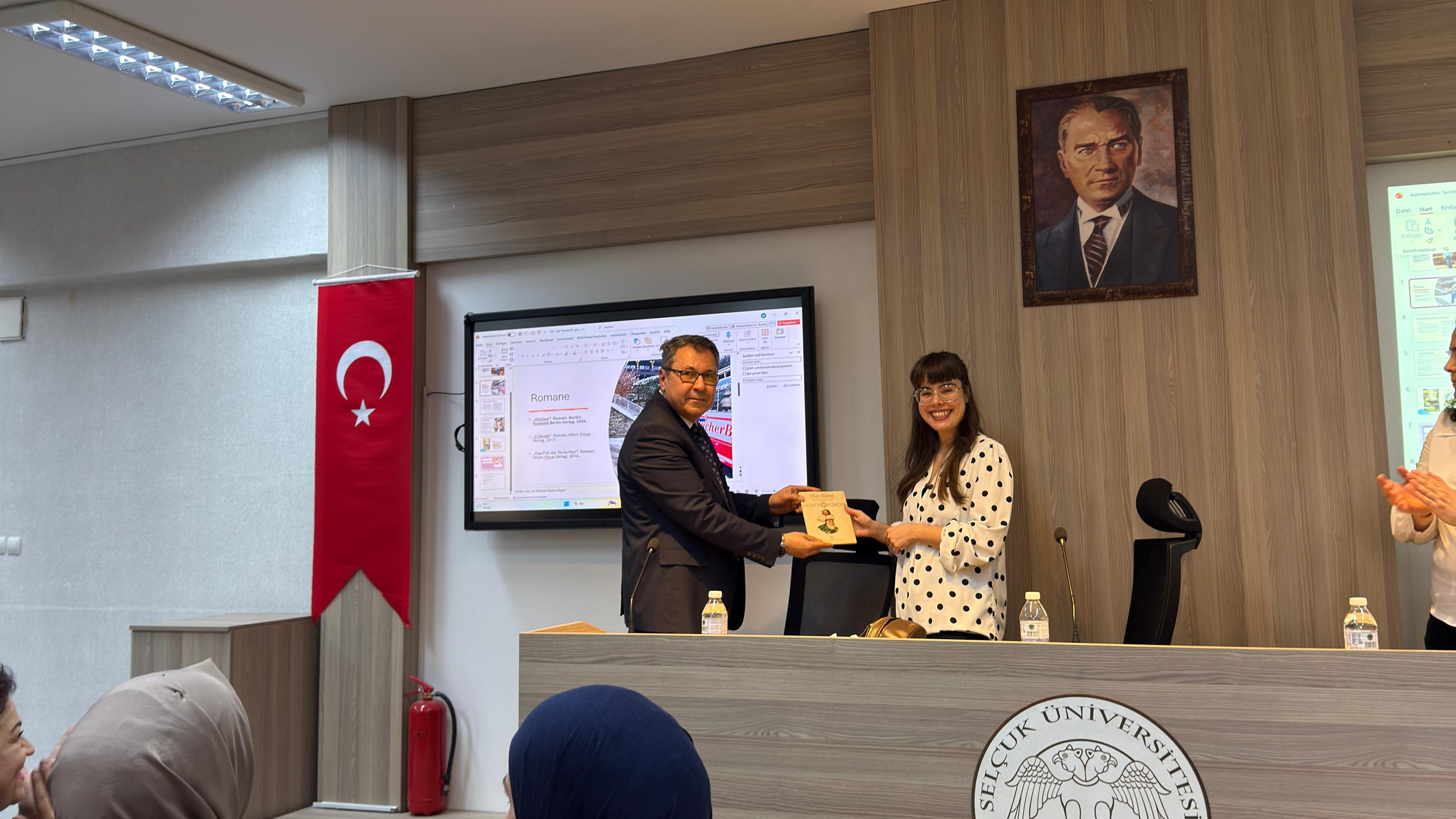 THEODORA BAUER-OKUMA ETKİNLİĞİ