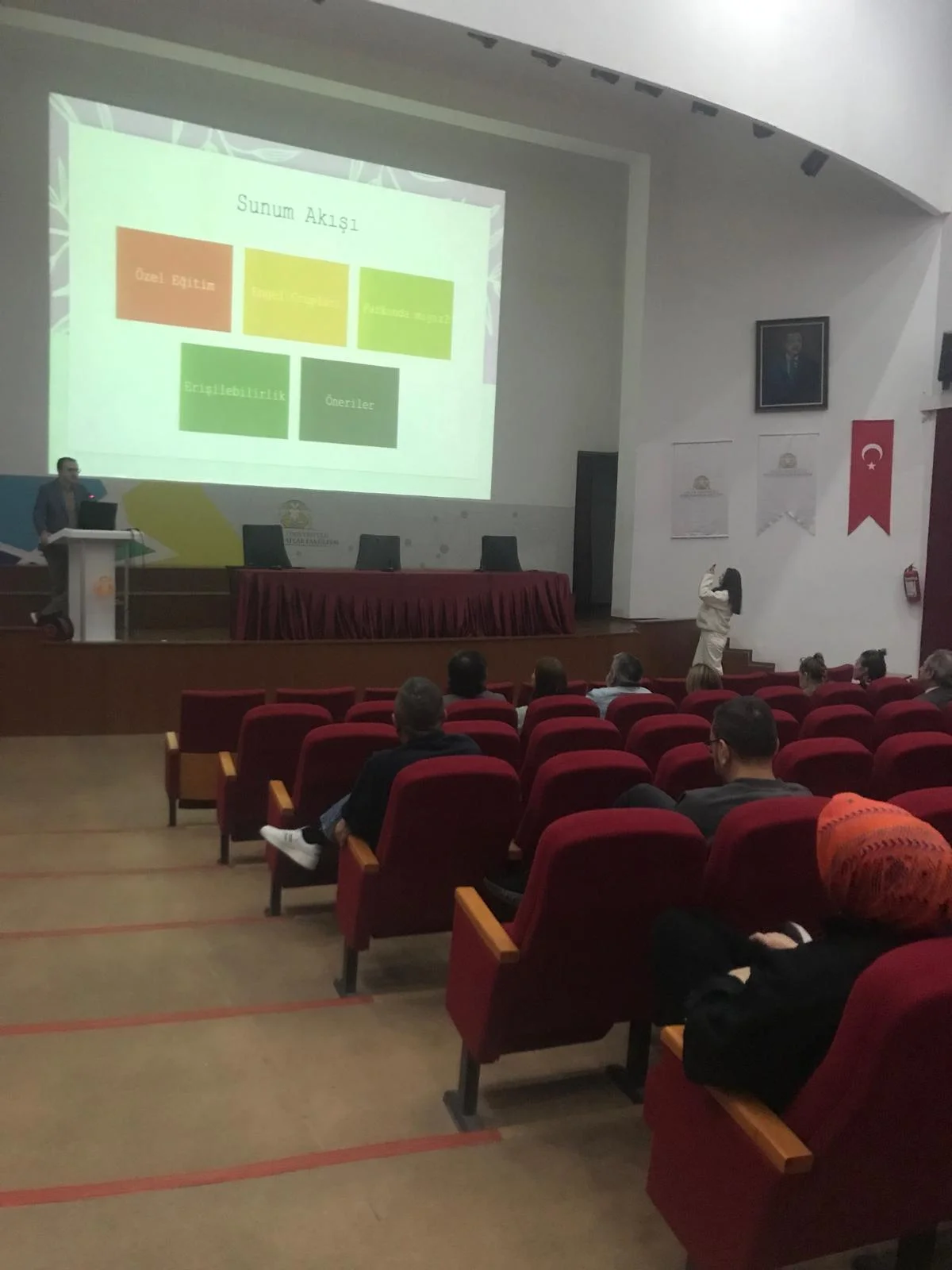 Güzel Sanatlar Fakültesi Akademik-İdari Personeline Yönelik Seminer Gerçekleştirildi