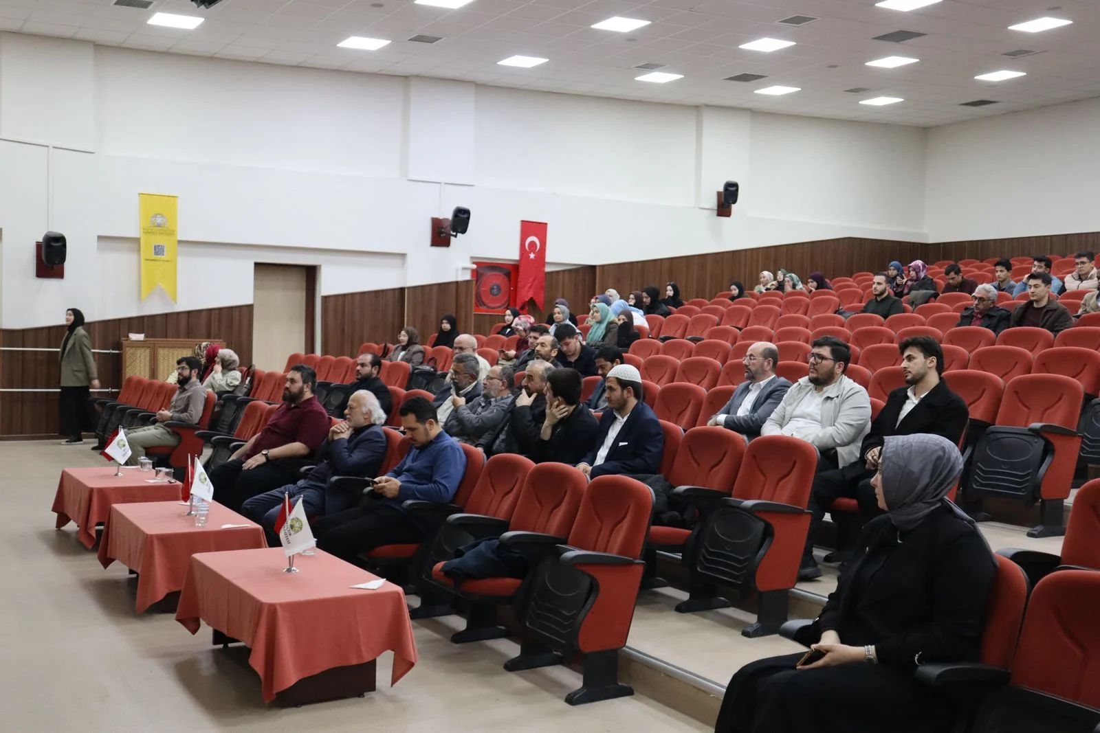 Üniversiteler Arası Kur'ân-ı Kerim'i Güzel Okuma Bölge Final Yarışması Yapıldı