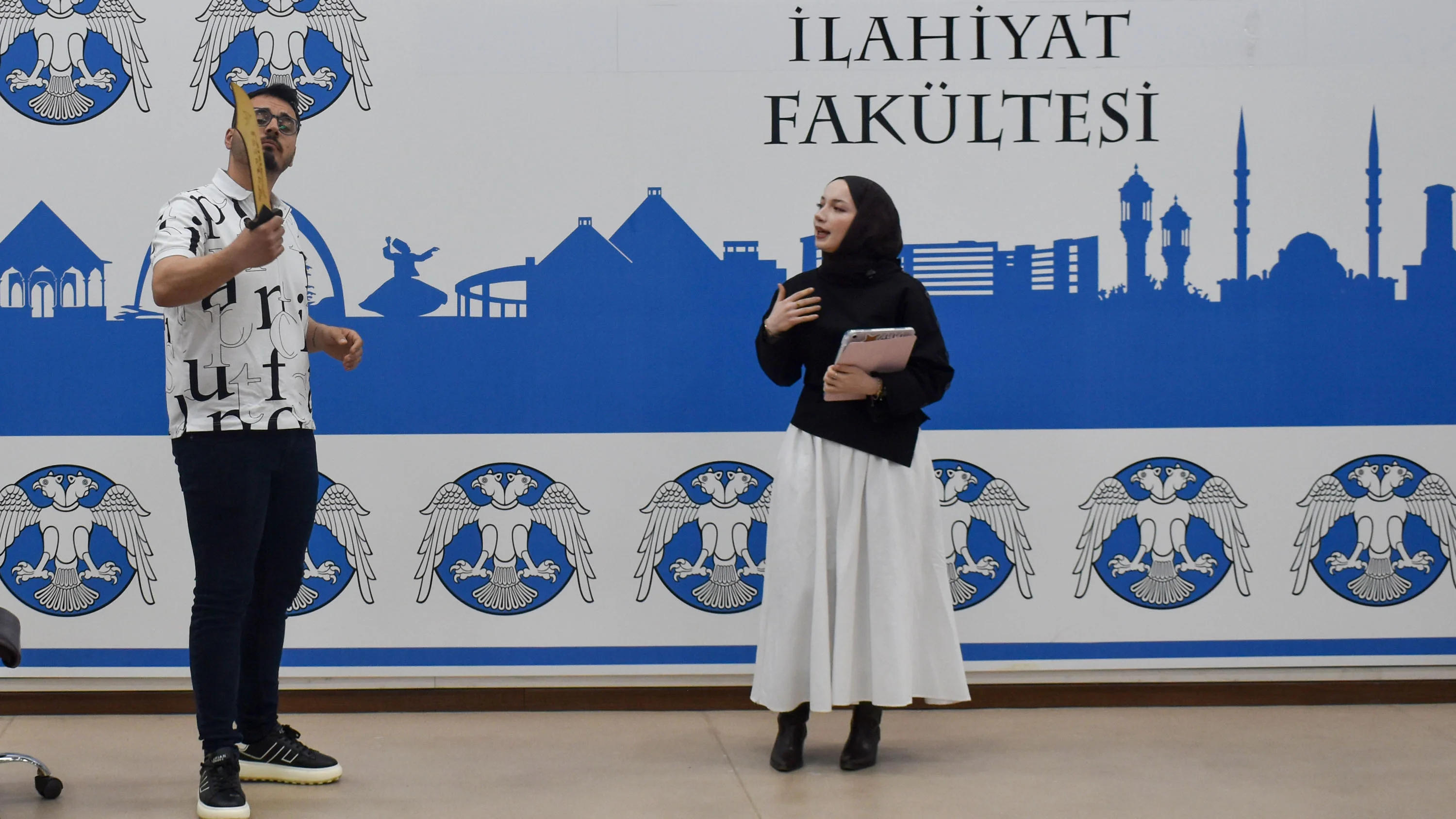 Selçuk Üniversitesinde Arapça Kültür ve Kariyer Zirvesi düzenlendi